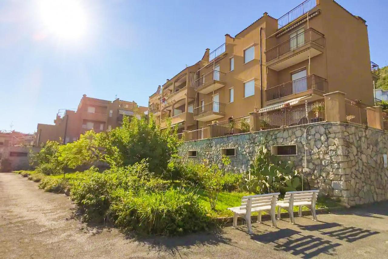 Bella Vista - By Ligooria Appartement Pietra Ligure Buitenkant foto