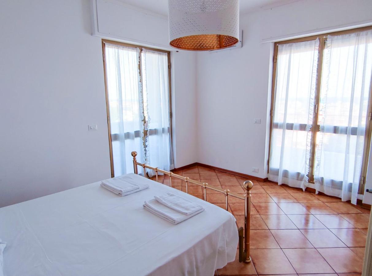 Bella Vista - By Ligooria Appartement Pietra Ligure Buitenkant foto